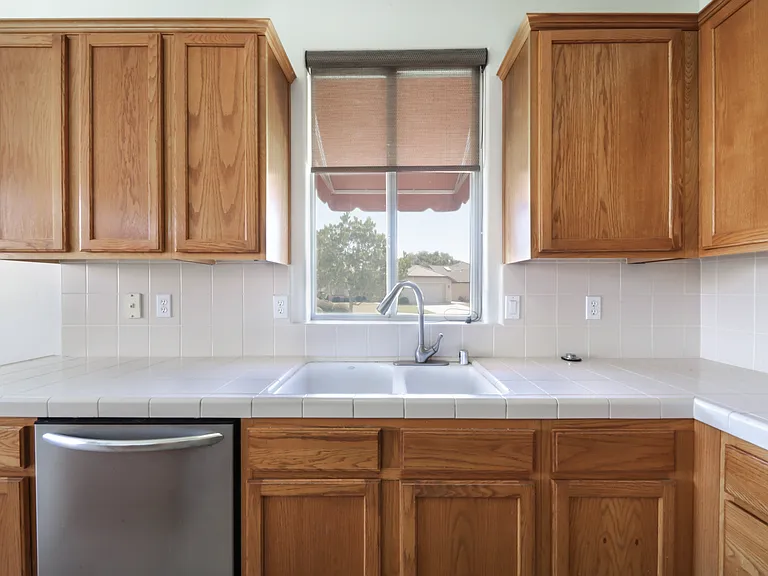 9802 Bourbon Rose Ct — Photo 21