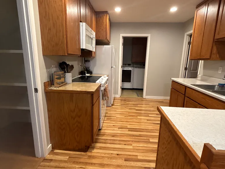14521 Woodlawn St SW — Photo 11