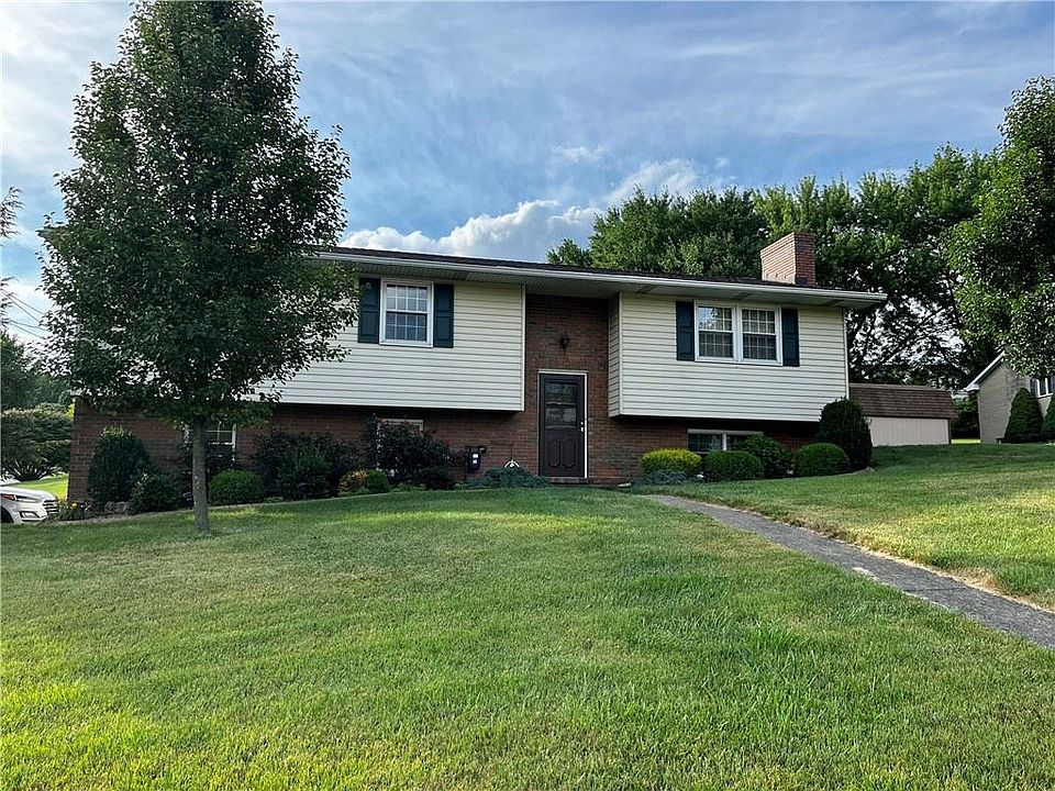 1st image of 301 Laurentz Ln