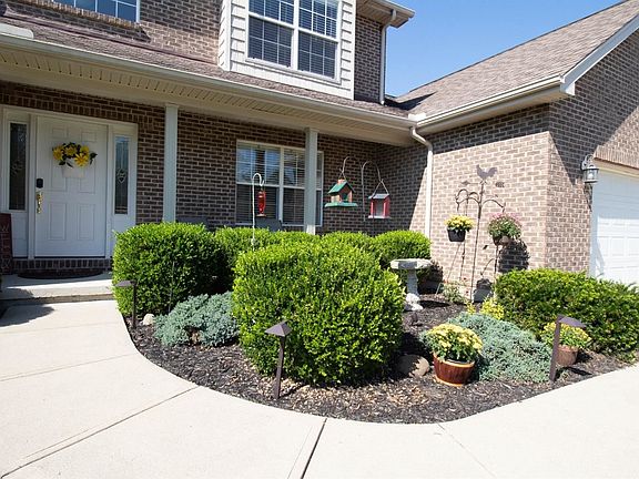 2nd image of 6578 Rosewood Ln