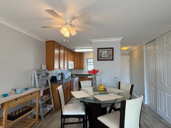 900 Southampton Rd, Benicia, CA