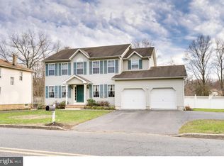 77 Groveville Rd, Trenton, NJ 08620