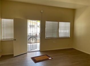 5439 Troost Ave, North Hollywood, CA 91601