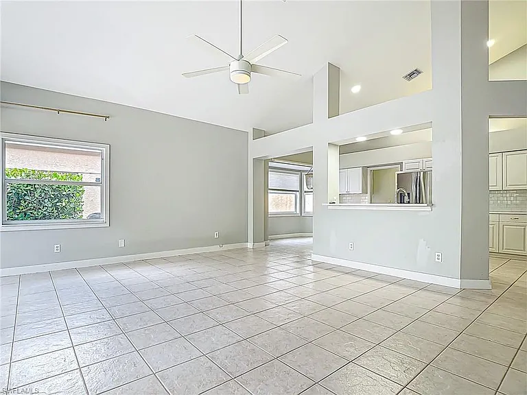 351 Pindo Palm Dr — Photo 12