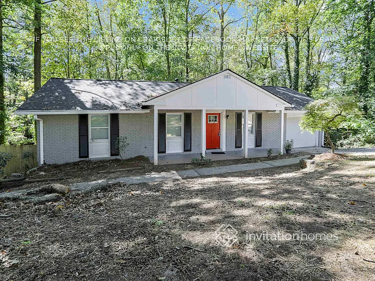 142 Learner Ct SE — Photo 3