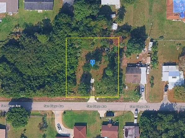 2150 San Diego Ave Lot 15, Fort Pierce, FL 34946