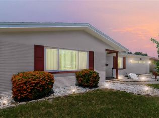 1836 Princeton Dr, Clearwater, FL 33765