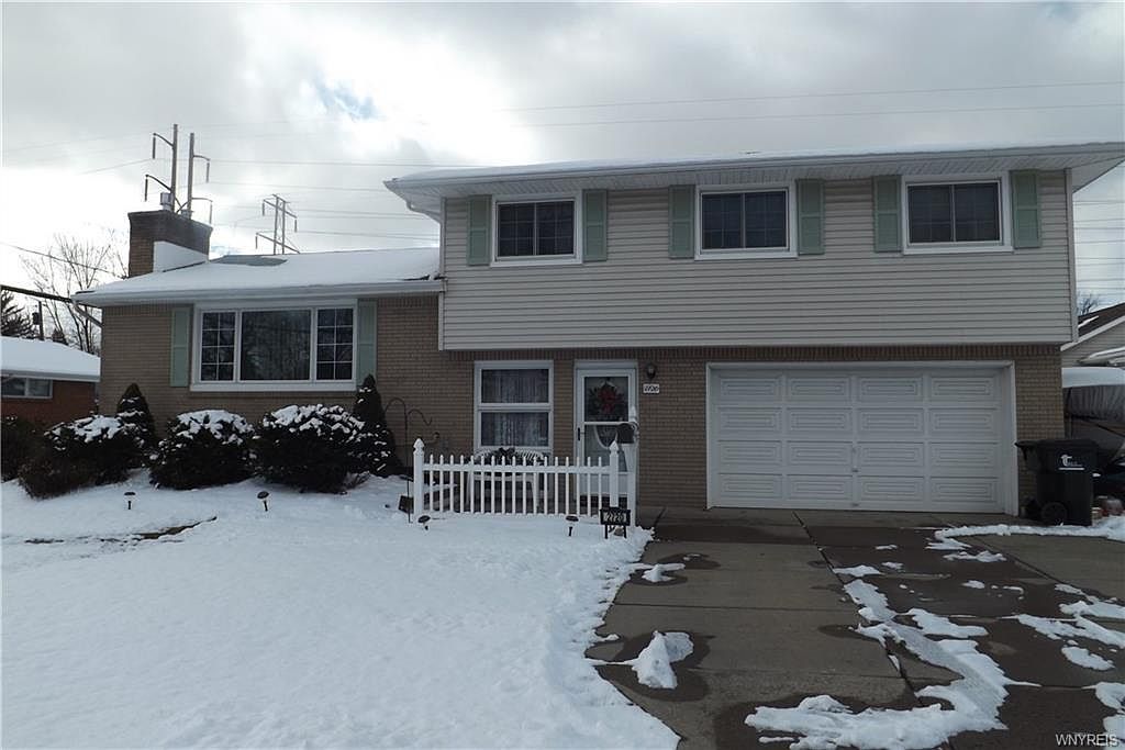 2720 Parker Blvd, Tonawanda, NY 14150 Zillow