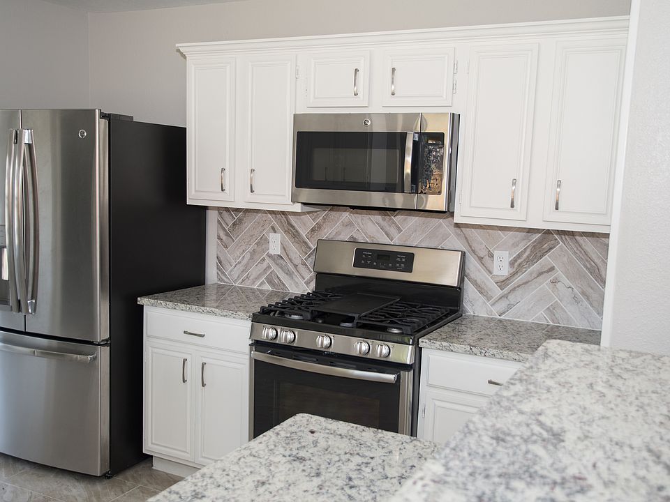 1st image of 6613 Summer Hill Ln