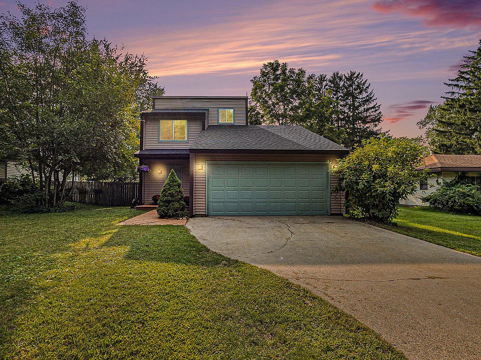 1st image of 604 Blackbass Ave