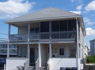 26 J St, Hampton, NH 03842