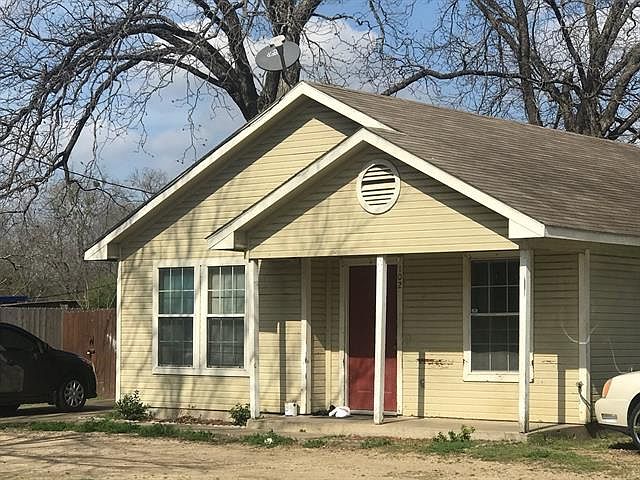 1st image of 102 Kinchum St
