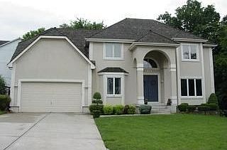 1st image of 5146 NE Ash Grove Dr