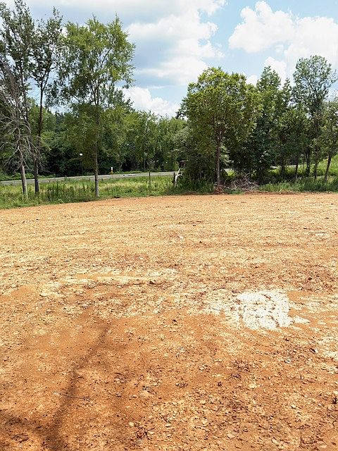 1st image of 1265 Sequoyah Way