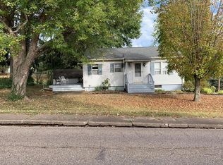 1001 Lancaster St, Marietta, OH