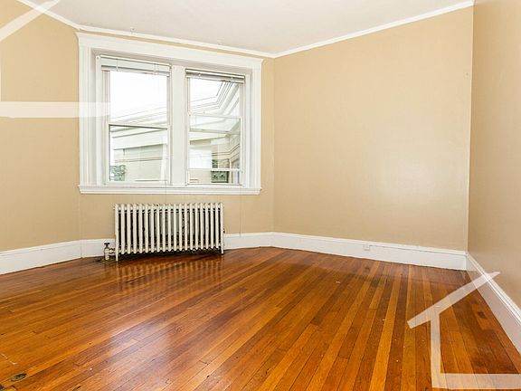 5th image of 78 Egmont St #5