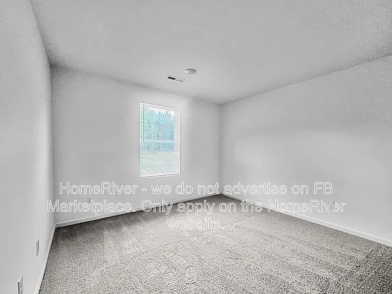 119 Pine Needle Dr — Photo 15