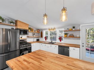 45 Gilman Point Rd, Moultonboro, NH 03254