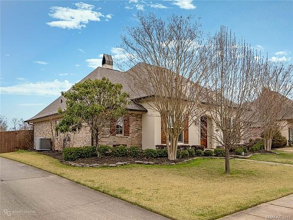 5th image of 2480 Churchill Dr