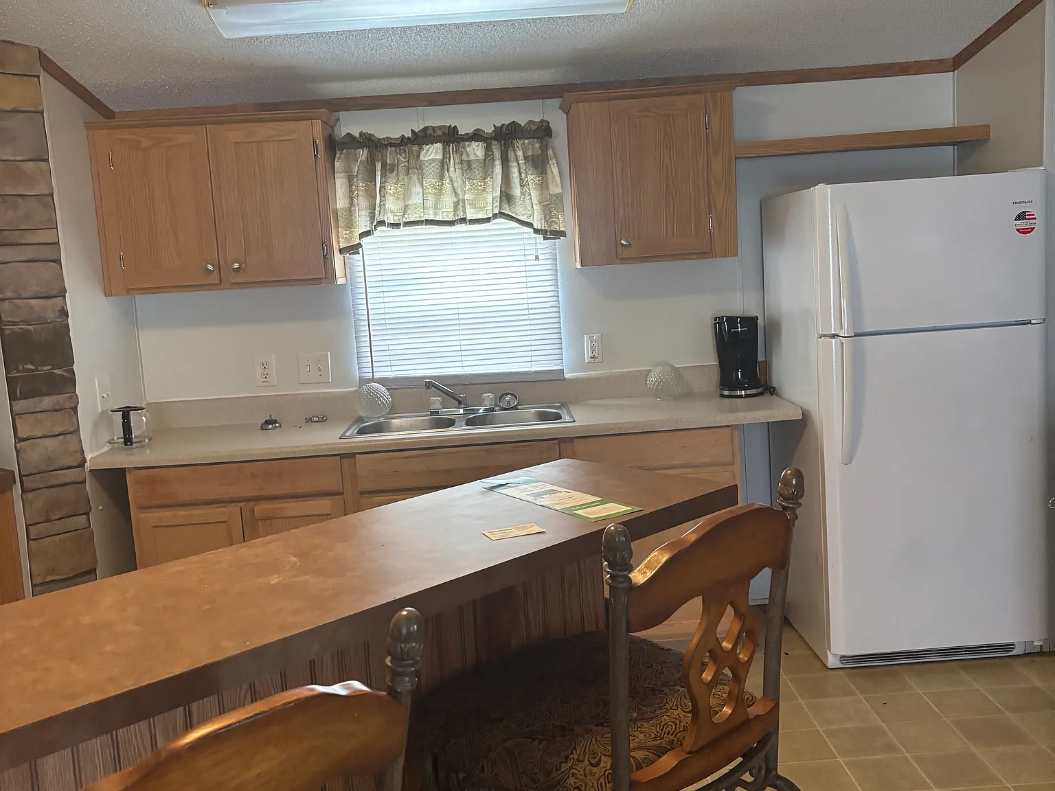 3 bed, 1800 sqft, $1,750 — Photo 3