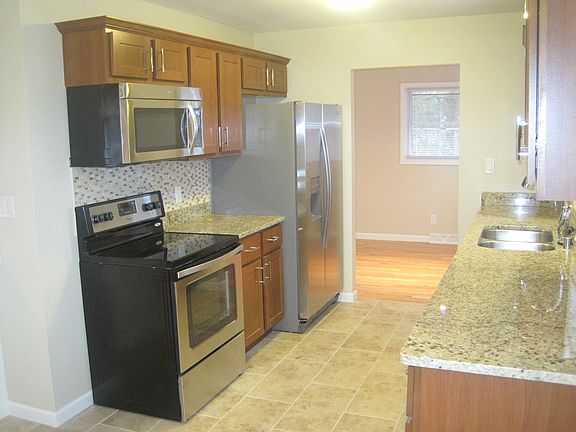 3rd image of 9052 N Pearlette Ln