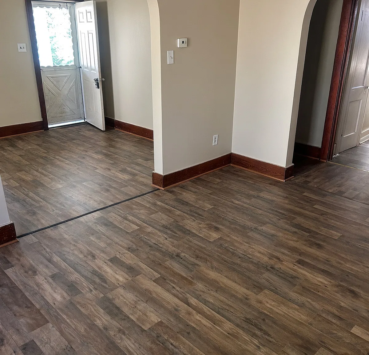 2 bed, $825 — Photo 2