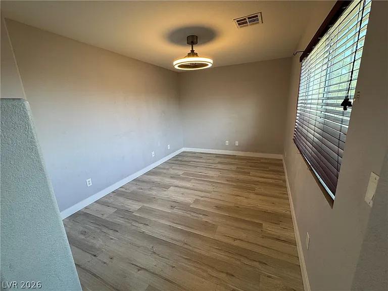 9505 Perennial View Ave — Photo 18