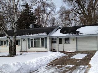 897 Barnum St SW, Wyoming, MI 49509