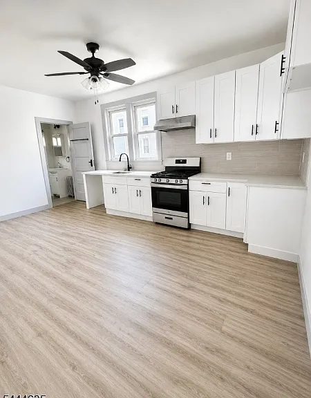 18 John St #2 — Photo 1