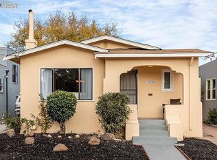 7836 Arthur St, Oakland, CA 94605