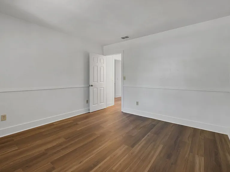 2956 Woodrich Dr — Photo 18