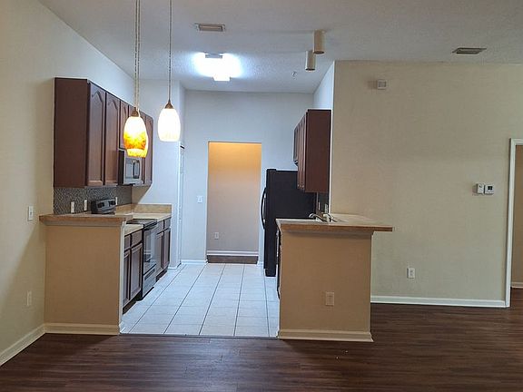 3rd image of 7061 Snowy Canyon Dr Unit 110