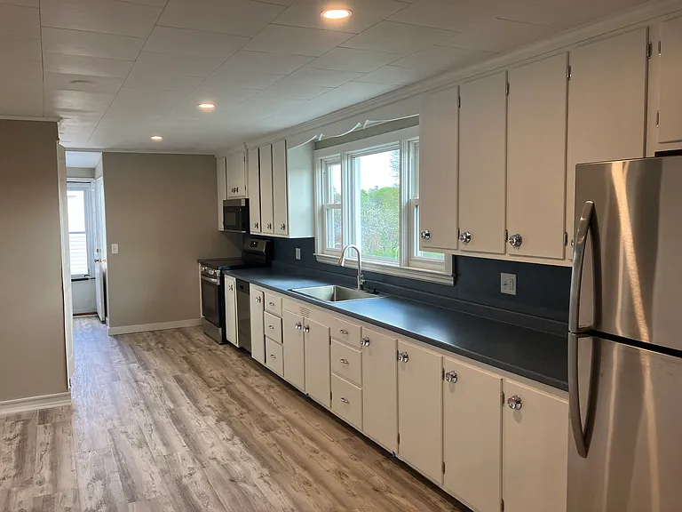 251 Alfred St #2 — Photo 3