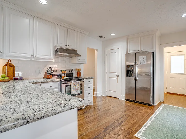 3256 Cockrell Ave — Photo 16