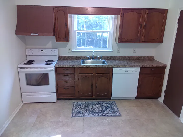 86 Sandhill Rd #86 — Photo 5