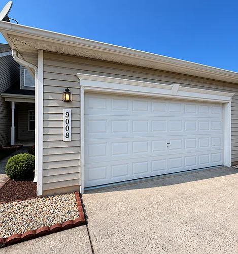9008 Executive Club Dr Photo 1
