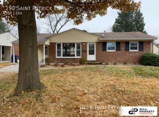 190 Saint Patrick Ln, Florissant, MO 63031