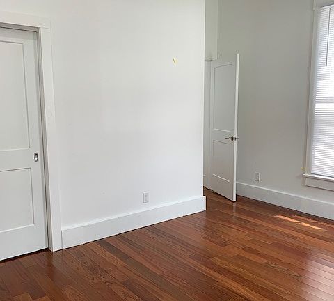 Another angle of the front bedroom.