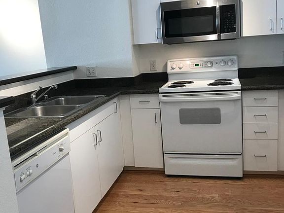 5th image of 8100 Oceanview Ter APT 319