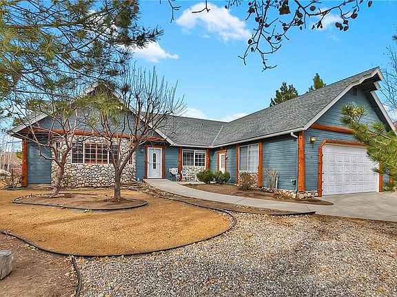 2nd image of 41932 Centre Ct