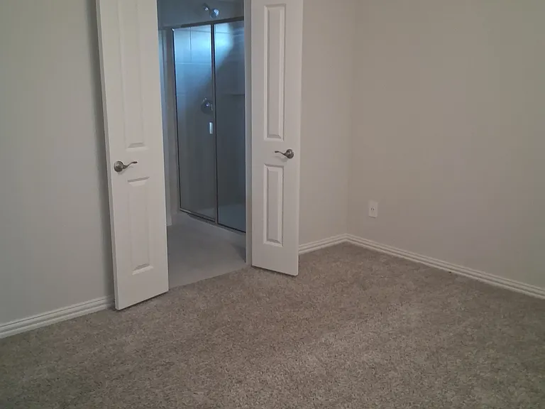 4000 Marble Falls Dr — Photo 7