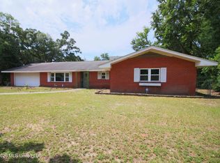 325 Oakridge Cir, Biloxi, MS 39531