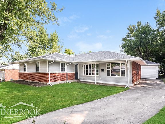 2nd image of 6321 Holbrook Dr