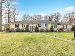 63 Catherine St, Trumbull, CT 06611