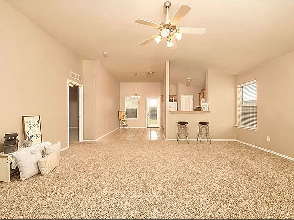 4th image of 2429 Wheatland Dr