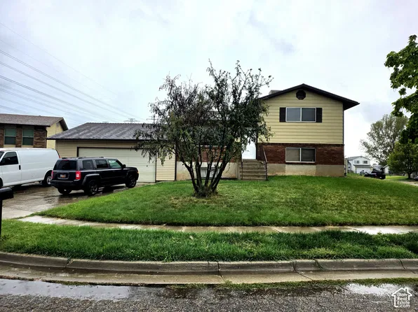 3293 W 4950 S, Roy, UT 84067
