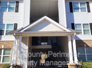 2102 Fairington Ridge Cir, Lithonia, GA 30038