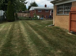 22536 Avalon St, Saint Clair Shores, MI 48080