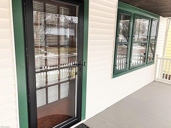 4th image of 11217 Dale Ave