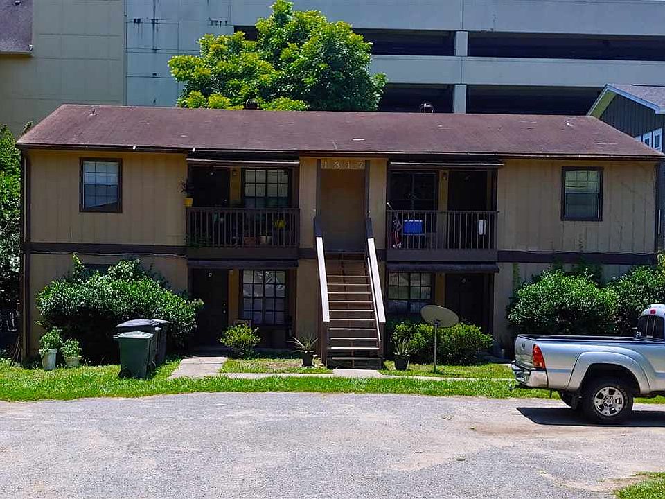 1st image of 1317 Hancock St APT B